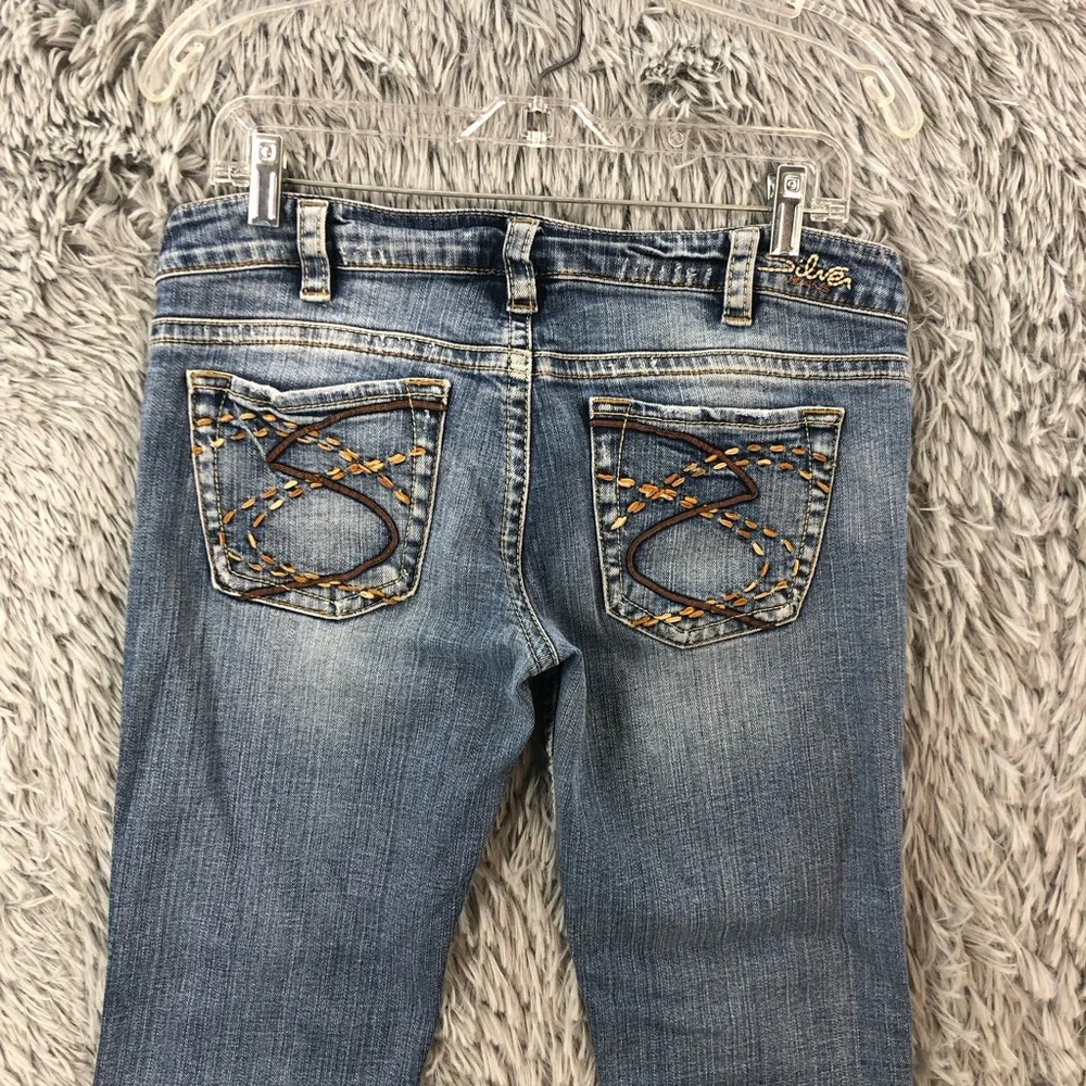 Silver Jeans Capris Womens 30 Frances Capri Medium Wash Whiskered Blue Denim